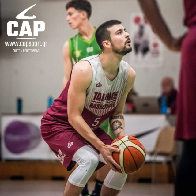 US Talence Basket 🔥

See more: https://www.capsport.gr/us-talence-basket/

#capsport #customsportswear #basketball #basketballuniform #basketballteam
